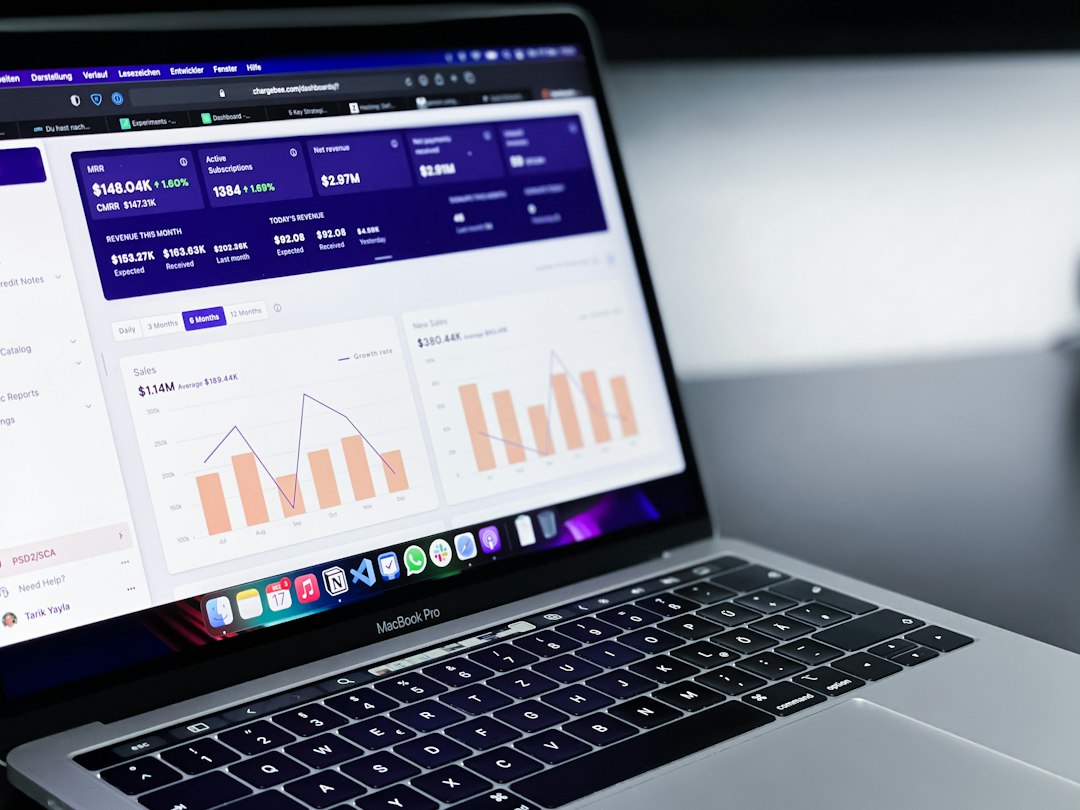 What Makes a Modern Business Website Convert Visitors Into Leads?